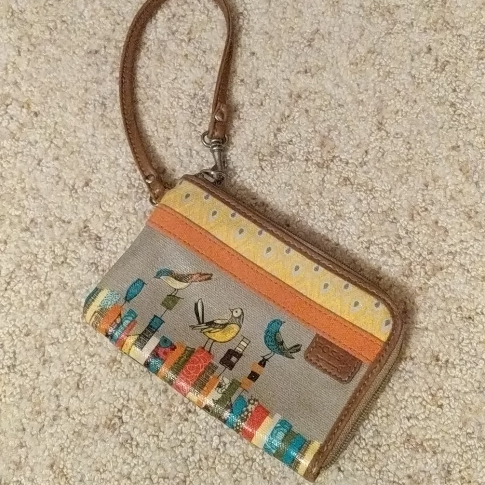 Fossil wristlet